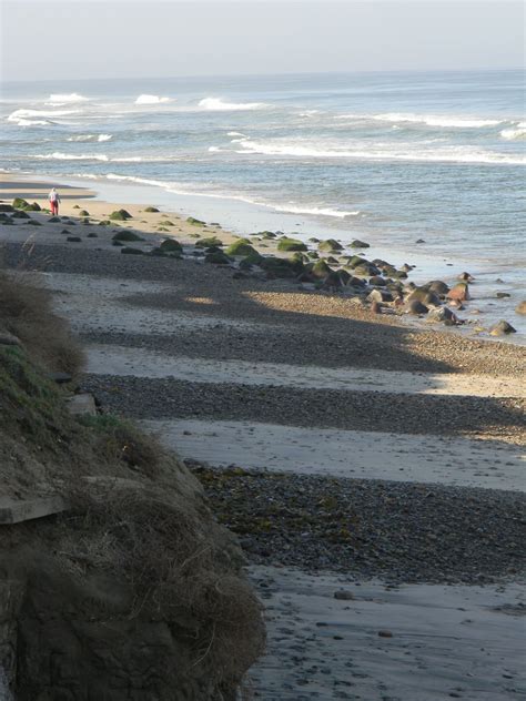 Tijuana Bible: On the beach/en la playa Playas de Tijuana