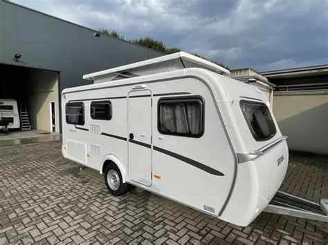 Eriba Feeling Bij Almeers Caravan Bedrijf B V Te Almere Buiten De