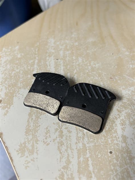 2022 Shimano H03C Metal Saint Zee Brake Pads For Sale