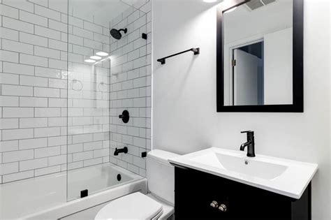 X Bathroom Layout Ideas To Make The Most Of Your Space Off