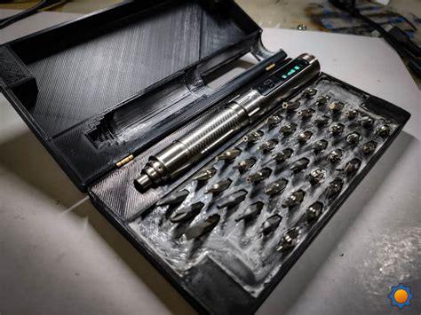 3D Printed miniDSO ES121 case - NotEnoughTech