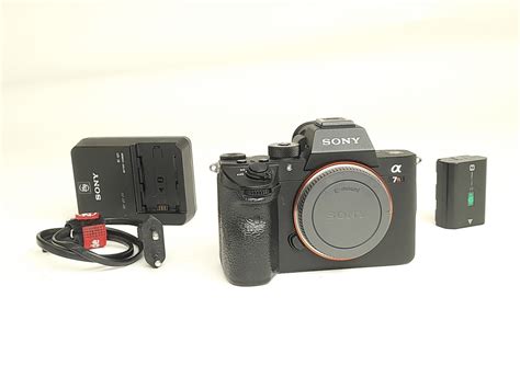 Sony Alpha 7R III (ILCE-7RM3) Body inkl. Zubehörpaket – reshoot ...