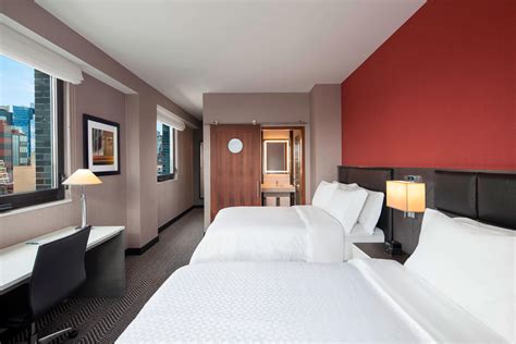 Hotel Rooms & Amenities | Four Points by Sheraton Manhattan Midtown West