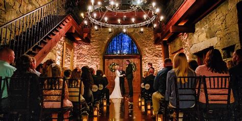 Top Cheap or Free Wedding Venues for Budget-Friendly Couples