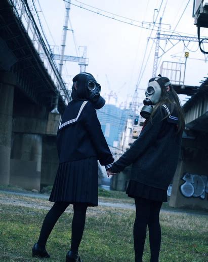 Girl Gas Mask And Japan Resmi Grunge Aesthetic Japanese Aesthetic