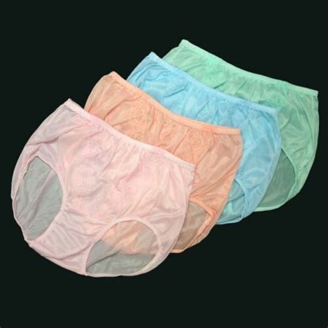 Nwot Lot Of 4 Womens Nylon Brief Panties Vintage Style Hip 38 40