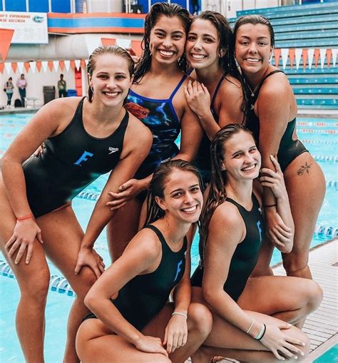 Gators Swim Dive Team Scrolller