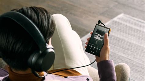 Sony NW-ZX707 Walkman With Hi-Res Wireless Audio, Up to 25-Hour Battery Life Launched in India ...