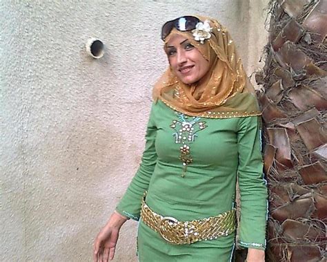 Letz View Pics Sexy Hot Pics Of Arabian Females