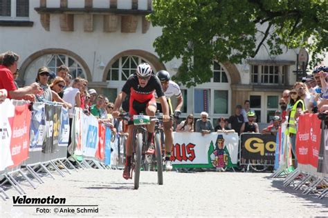 Lakata Und Bigham Gewinnen 14 Rothaus Hegau Bike Marathon Velomotion