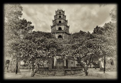 hue vn thien  pagoda  thien  pagoda chua thien  flickr