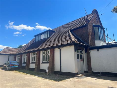 Spotlight On Burwells Gardiner Memorial Hall Cambridgeshire Acre