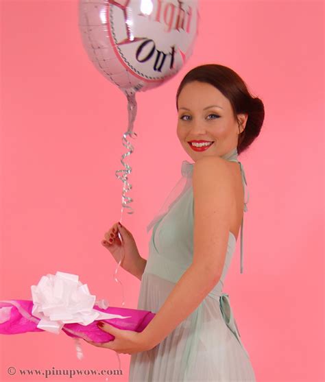 Glamour Pinup Girl Marie In Stockings Porn Pictures XXX Photos Sex Images 3075370 PICTOA