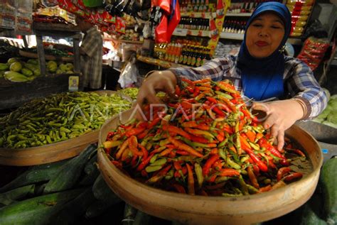 Harga Cabai Turun Antara Foto