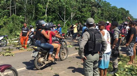 Moradores Reivindicam Melhorias Em Ramal E Fecham Rodovia No Interior