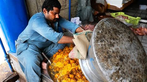 Pakistani Street Food The Best Chicken Biryani Karachi Pakistan