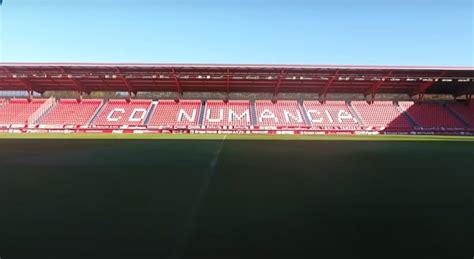 Fotos Estadios Míticos De España Que Triunfan Entre Los Aficionados