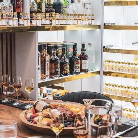 Tastings | Discover and Savor Whiskies - Book Now — Grand Drams