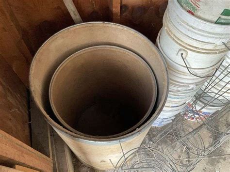 5 Gallon Buckets Cardboard Barrels And Tomato Legacy Auction Company