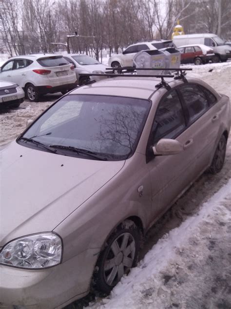 Багажник на Шевроле Лачетти (и другие автомобили с гладкой крышей ...