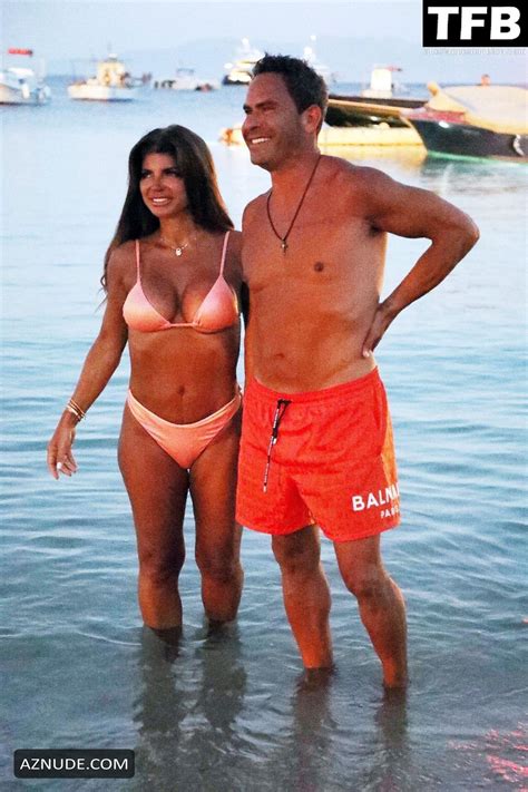Teresa Giudice Sexy Seen Flaunting Her Hot Bikini Body With Luis Ruelas On Their Honeymoon In