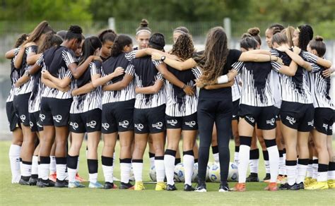 Corinthians domina convocadas para a Seleção Brasileira feminina e