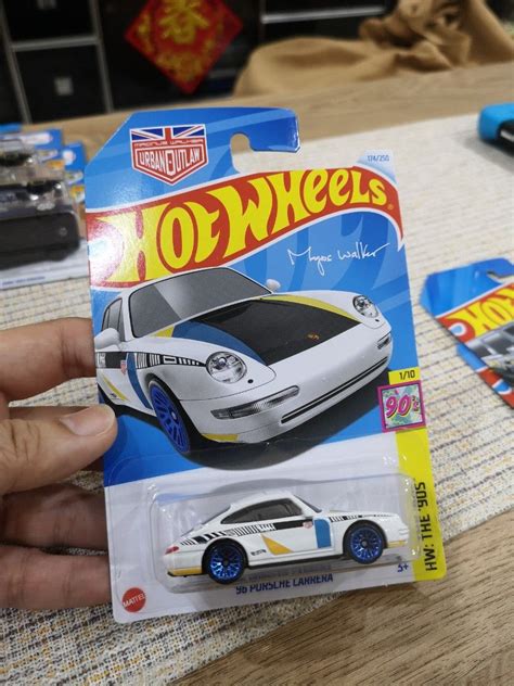 Hot Wheels 96 Porshe Carrera Hobbies Toys Toys Games On Carousell
