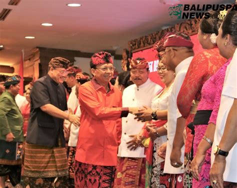 Lantik Direksi Dan Komisaris Koster Harapkan Bpd Bali Jadi Agen