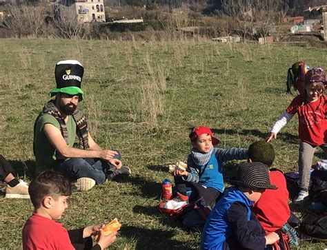 Celebrem El Carnaval I El Dijous Llarder Escola Tom S Raguer