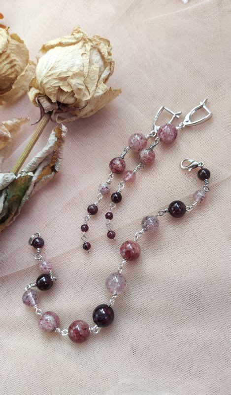 Комплект прикрас з полуничного кварцу та гранату BARO227, Бартєнєва ...