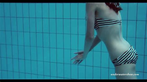 Piyavka Chehova Hottest Underwater Stripping Ever Pussy Juicy