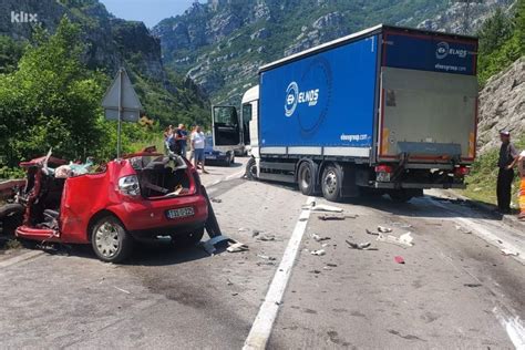 FOTO Prve fotografije teške saobraćajne nesreće u Jablanici