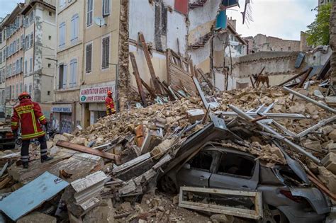 Effondrement dimmeubles perquisitions à la mairie et à Marseille Habitat