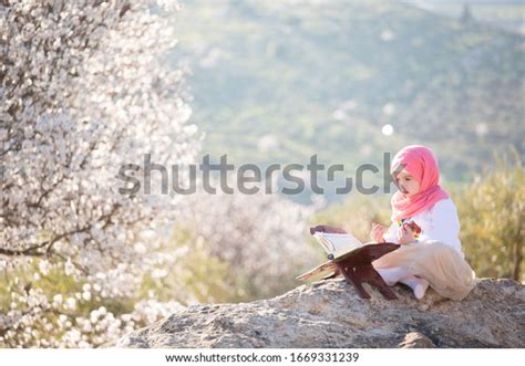 Muslim C Over Royalty Free Licensable Stock Photos Shutterstock