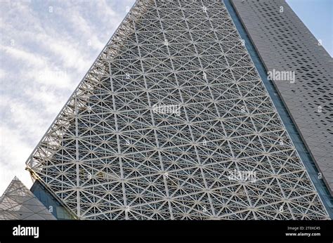 Al Mana Tower, Doha, Qatar Stock Photo - Alamy