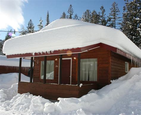 Cabins | Red Mountain Resort Lodging