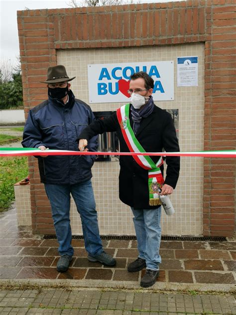 Lacqua Buona Anche A Metato Inaugurato Un Nuovo Fontanello