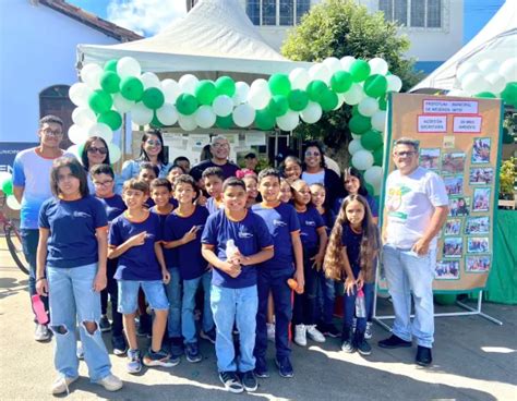 Prefeitura De Medeiros Neto Entrega De Mudas Nativas E Faz Sorteio De