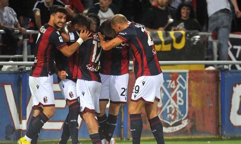 Djuricic Risponde A Dominguez Al Dall Ara Finisce Bologna E