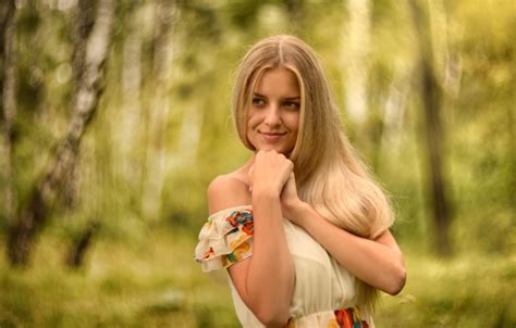 Face Natural Smile Dress The Beauty Forest Beautiful Blonde