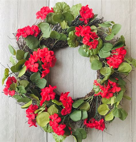 This Geranium And Eucalyptus Wreath Is The Perfect Pop Of Fresh Color