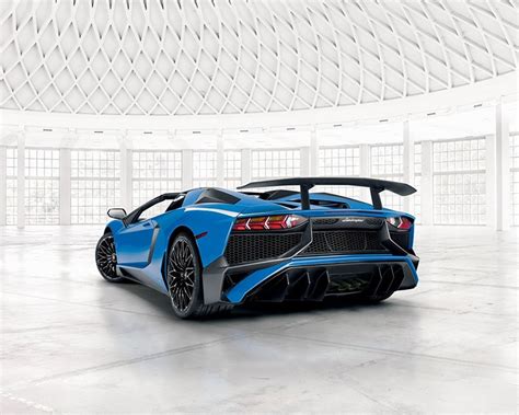 Lamborghini Aventador R Sv