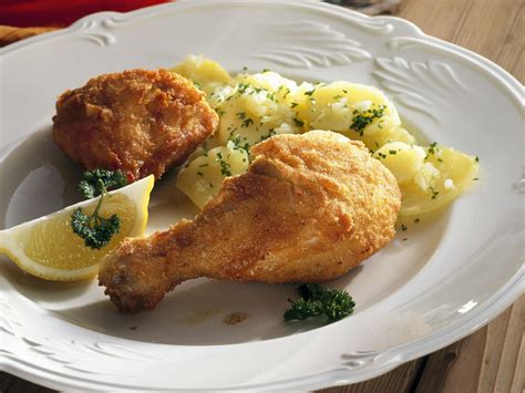 Viennese Style Backhendl Chicken With Potatoes Recipe Eat Smarter Usa