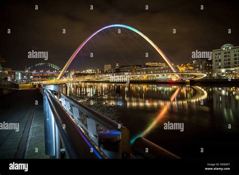 Newcastle quayside bridges hi-res stock photography and images - Alamy