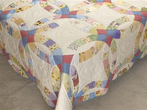 King Pastel Double Wedding Ring Quilt Hannahs Quilts