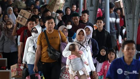 47 Ribu Pemudik Kembali Ke Jakarta Dengan Kereta Api Pasca Puncak Arus