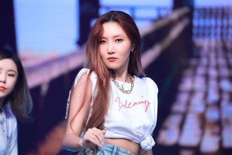 MAMAMOO | Hwasa - Mamamoo Photo (43779532) - Fanpop