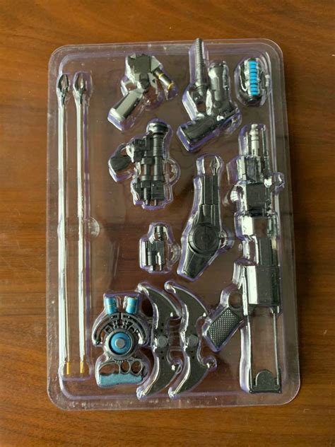 Hot Toys Batman VGM026 Arkham Knight 1 6th Scale Hobbies Toys Toys Games On Carousell