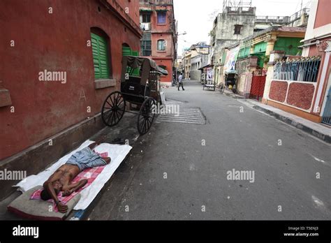 Buddhist Temple Street. Bow Barracks area, Kolkata, India Stock Photo ...