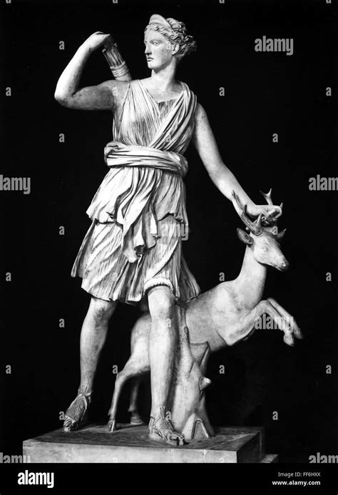 Diana Artemis Nhellenistic Sculpture Of Artemis The Huntress Known